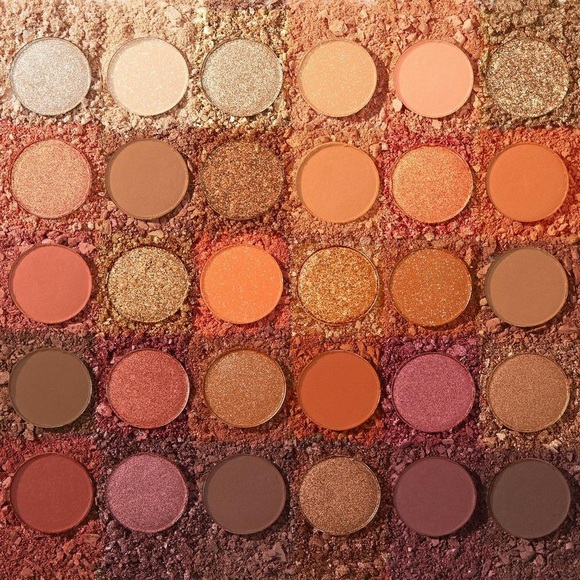 ColourPop | Smokin' Hot Pressed Powder Palette - Picture 4 of 6